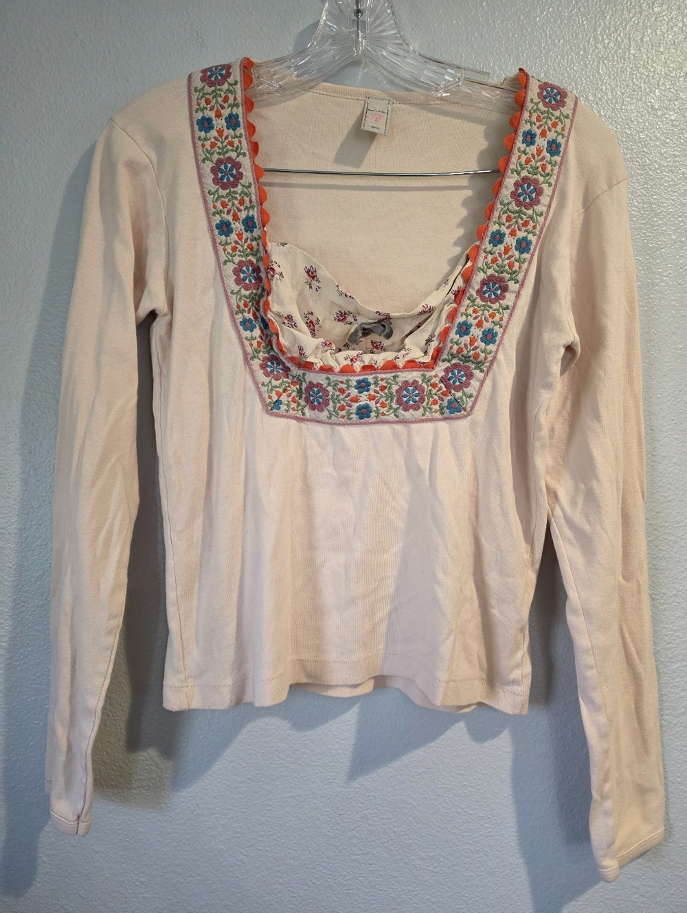 Petro Zillia Special T Long Sleeve Square Neck Cropped Tee Cream Embroidered M/L